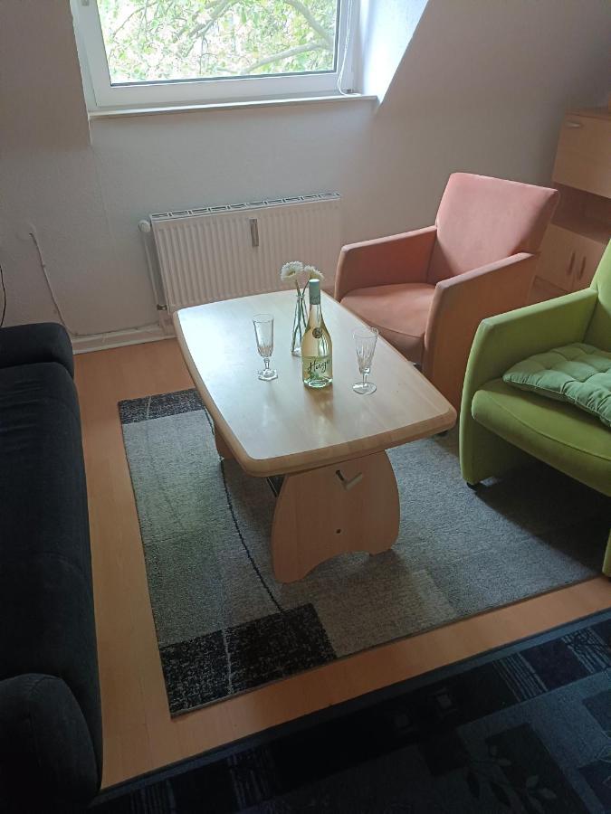 Nette Kuschelige Wohnung Bochum Bagian luar foto