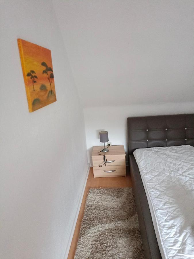 Nette Kuschelige Wohnung Bochum Bagian luar foto