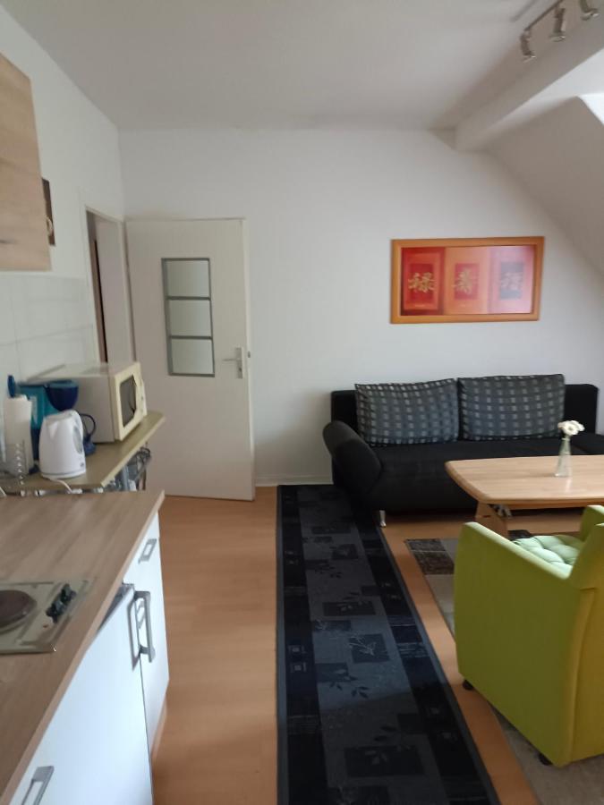 Nette Kuschelige Wohnung Bochum Bagian luar foto
